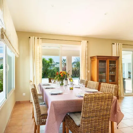 Contemporaine Avec Piscine - 8 Pers. - Fr-1-877-24 Villa *