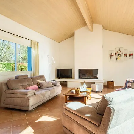 Contemporaine Avec Piscine - 8 Pers. - Fr-1-877-24 *